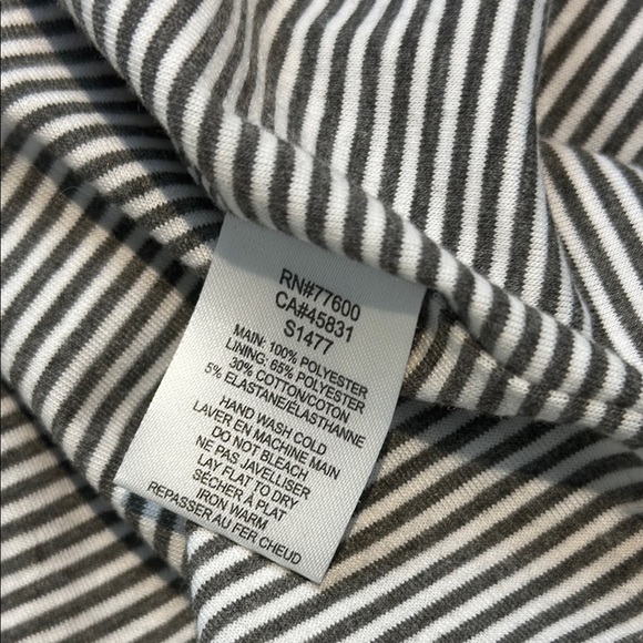 Saltwater LUXE Black and Cream Bomber Jacket with Floral Print Size Small - Picture 8 of 9